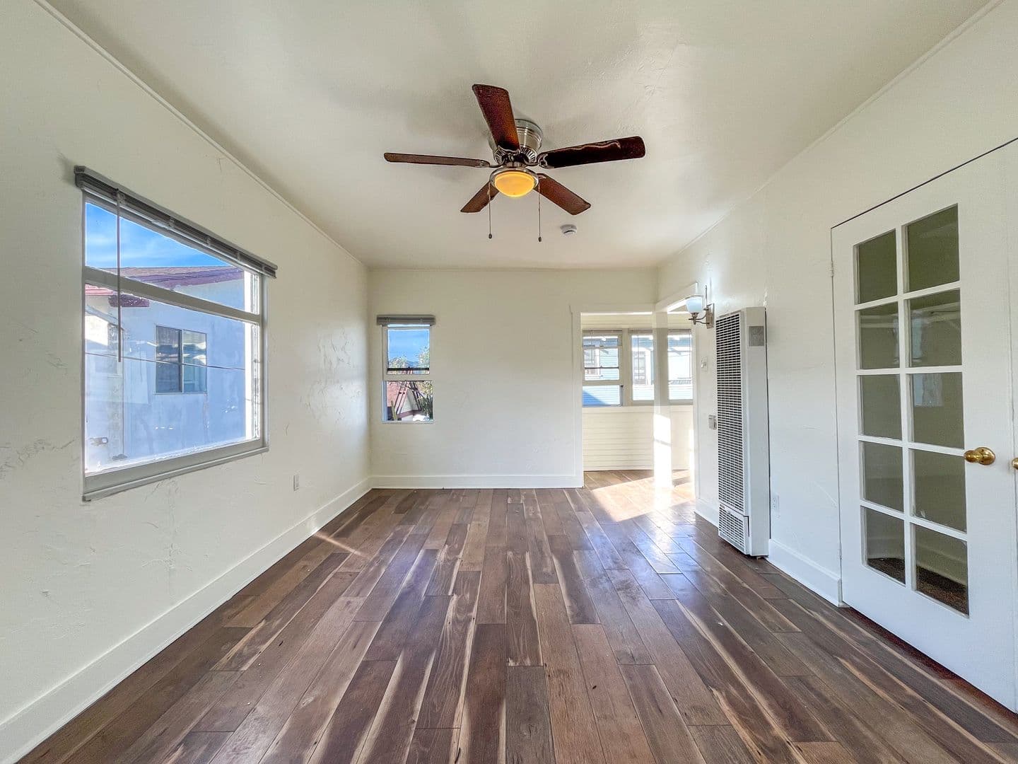 Long Beach Apartment: 285-295 Cerritos Ave
