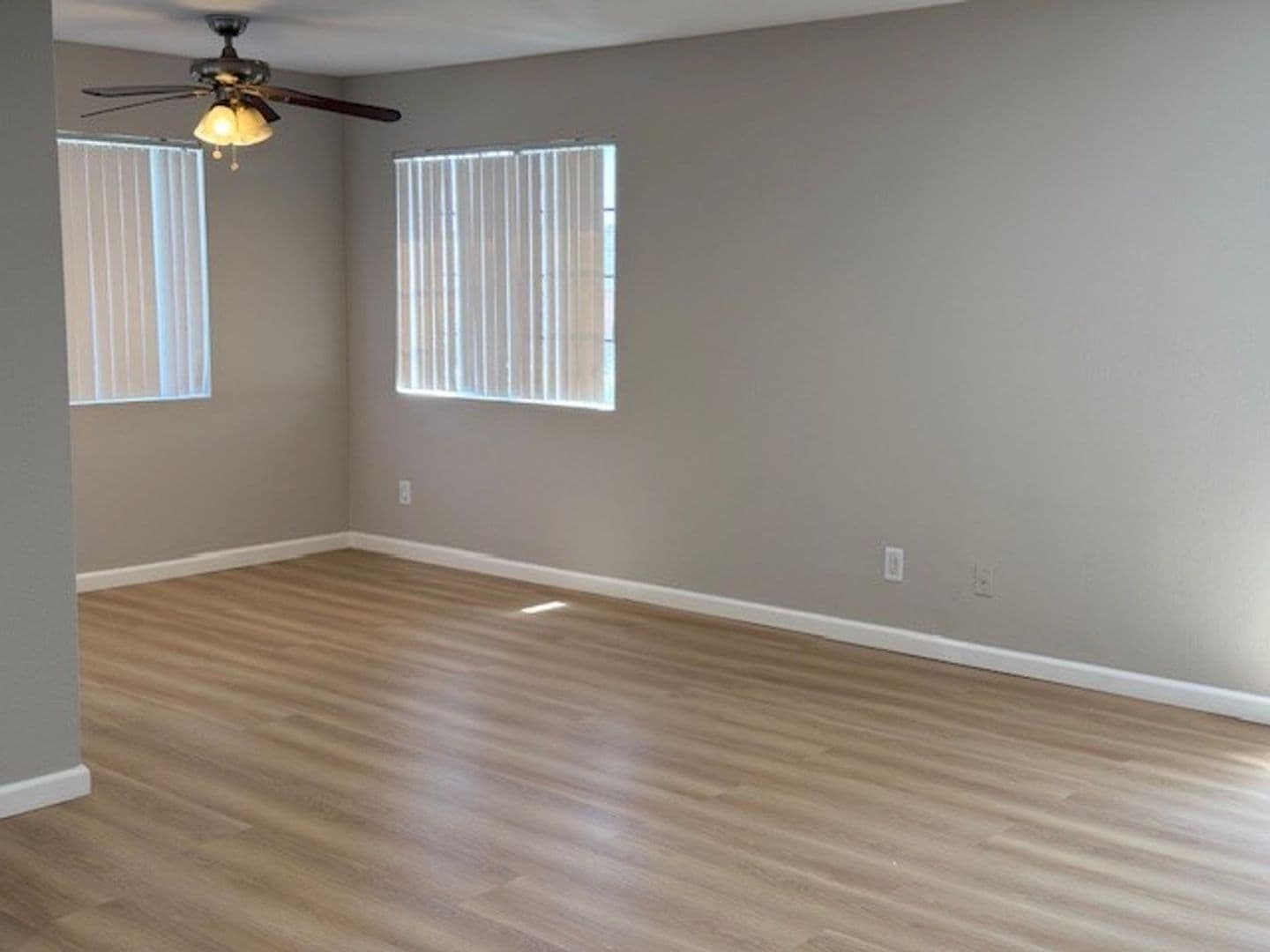 Inglewood Apartment: 501 Hyde Park Place