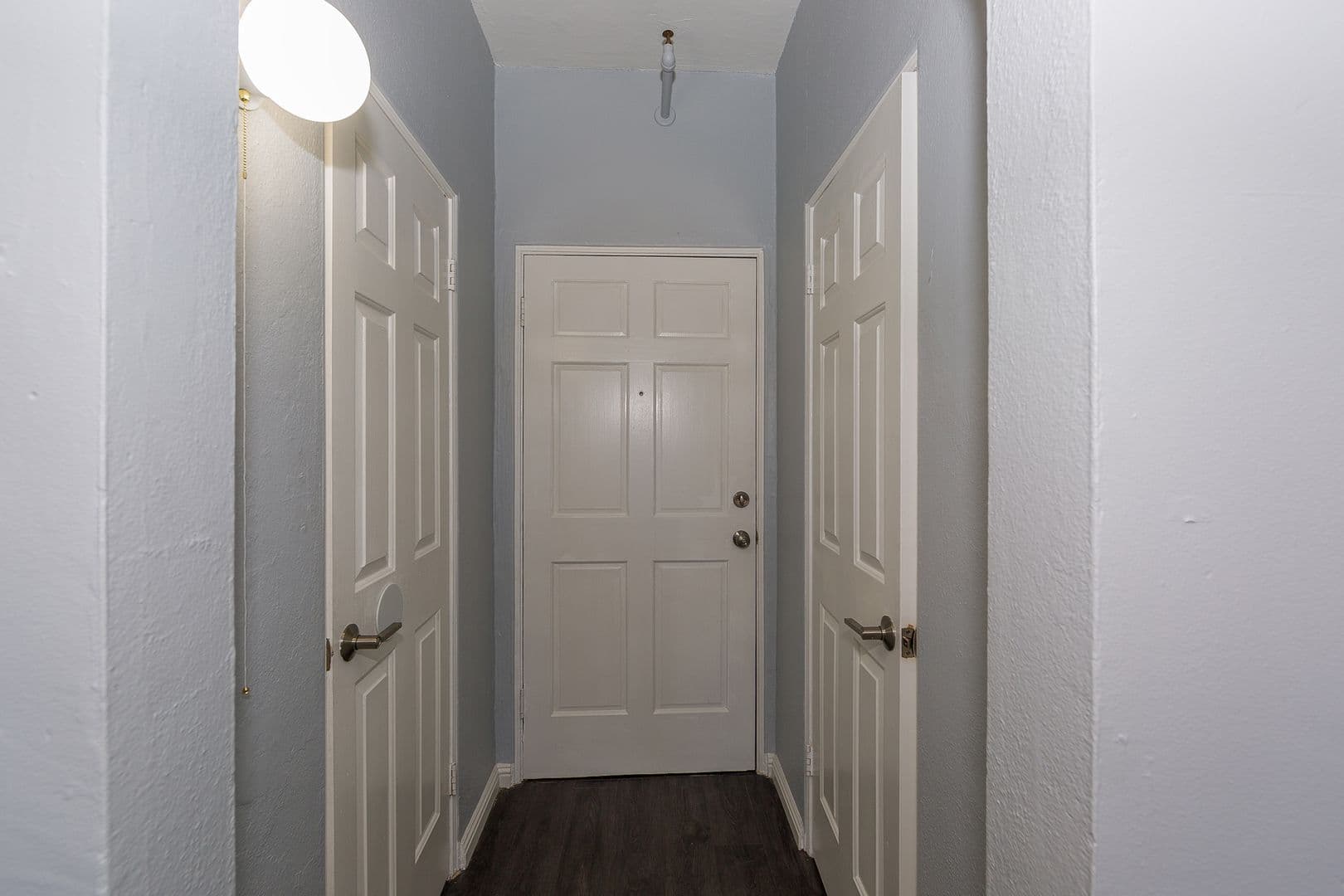 Long Beach Apartment: 636 Chestnut Ave.