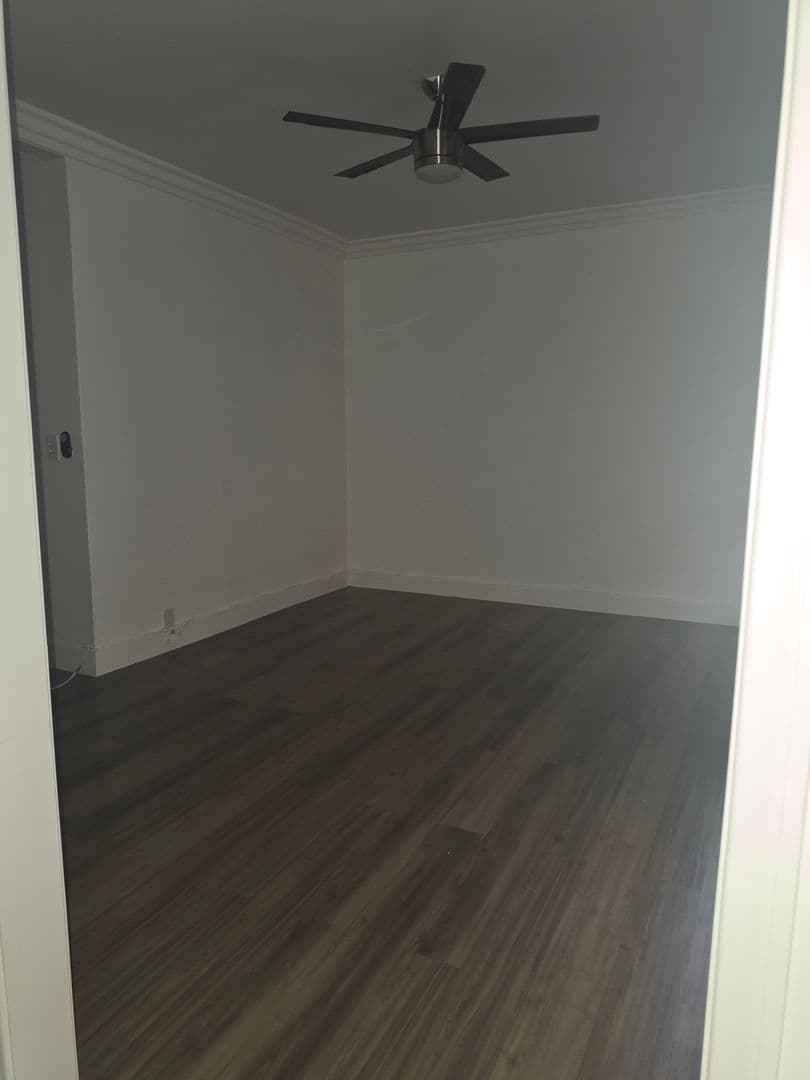 Los Angeles Apartment: 301-307 Rampart Blvd