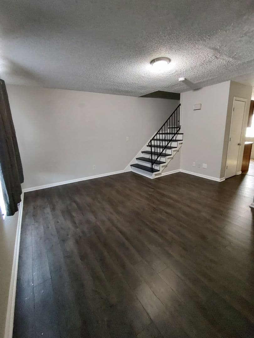 Murfreesboro Townhome: 118 E Northfield Blvd - Unit 120