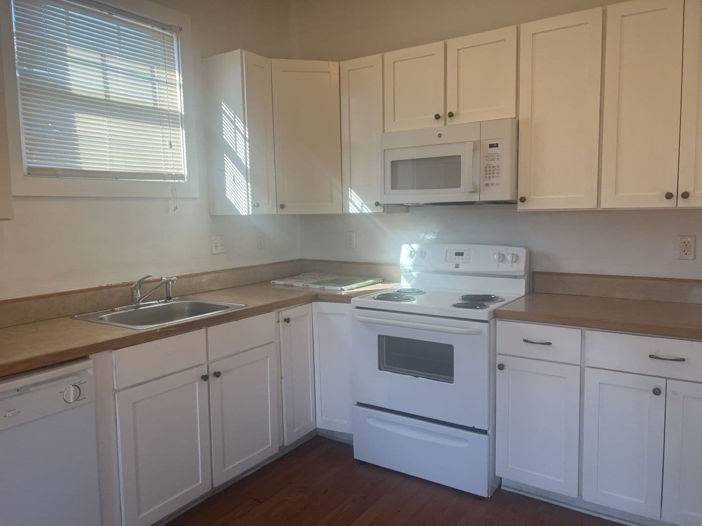 New Orleans House: 1440 Pauline St.