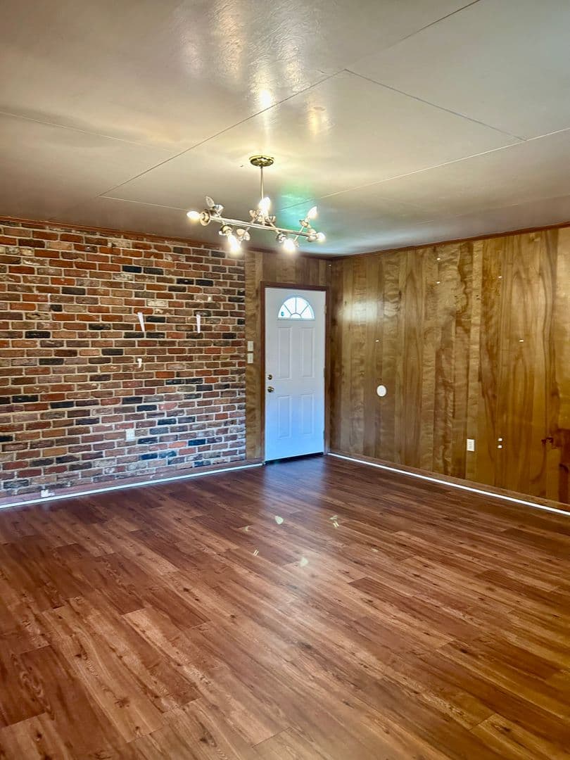 Baton Rouge House: 3121 Madeira Dr