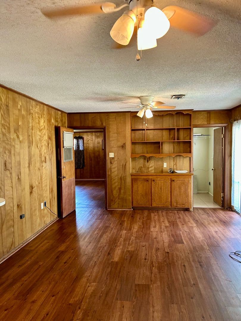 Baton Rouge House: 3121 Madeira Dr
