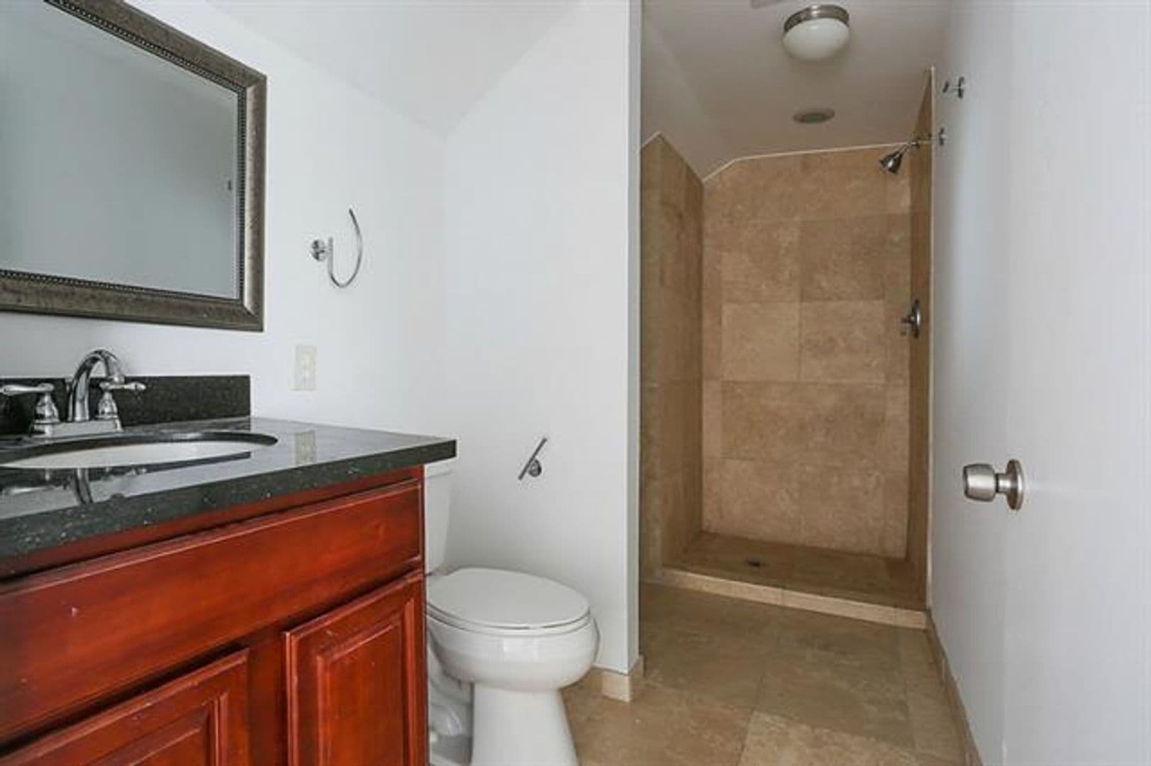 New Orleans Apartment: 843 Washington Ave.