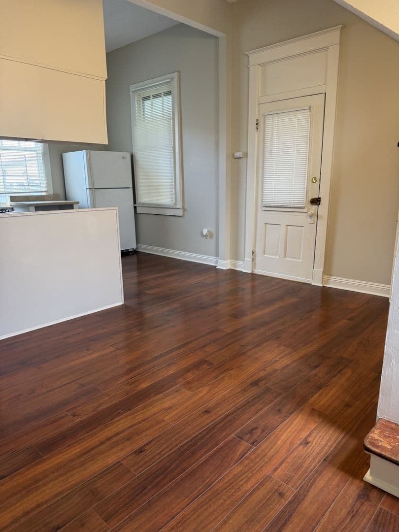 New Orleans Apartment: 3315 Iberville St.