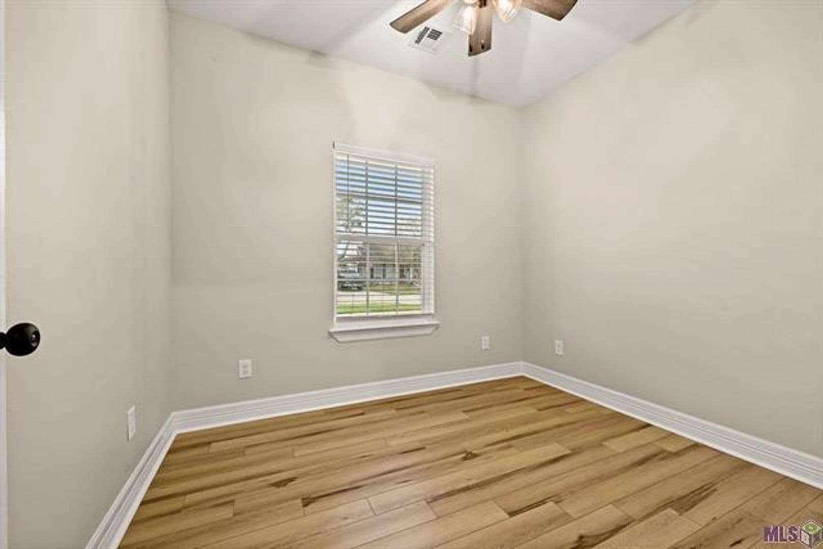 Baton Rouge House: 13411 Country Meadow Ave