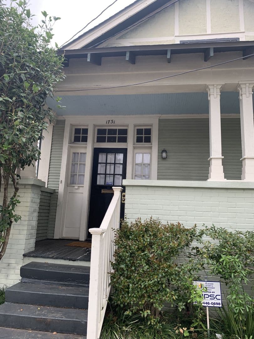 New Orleans House: 1731 Amelia St.