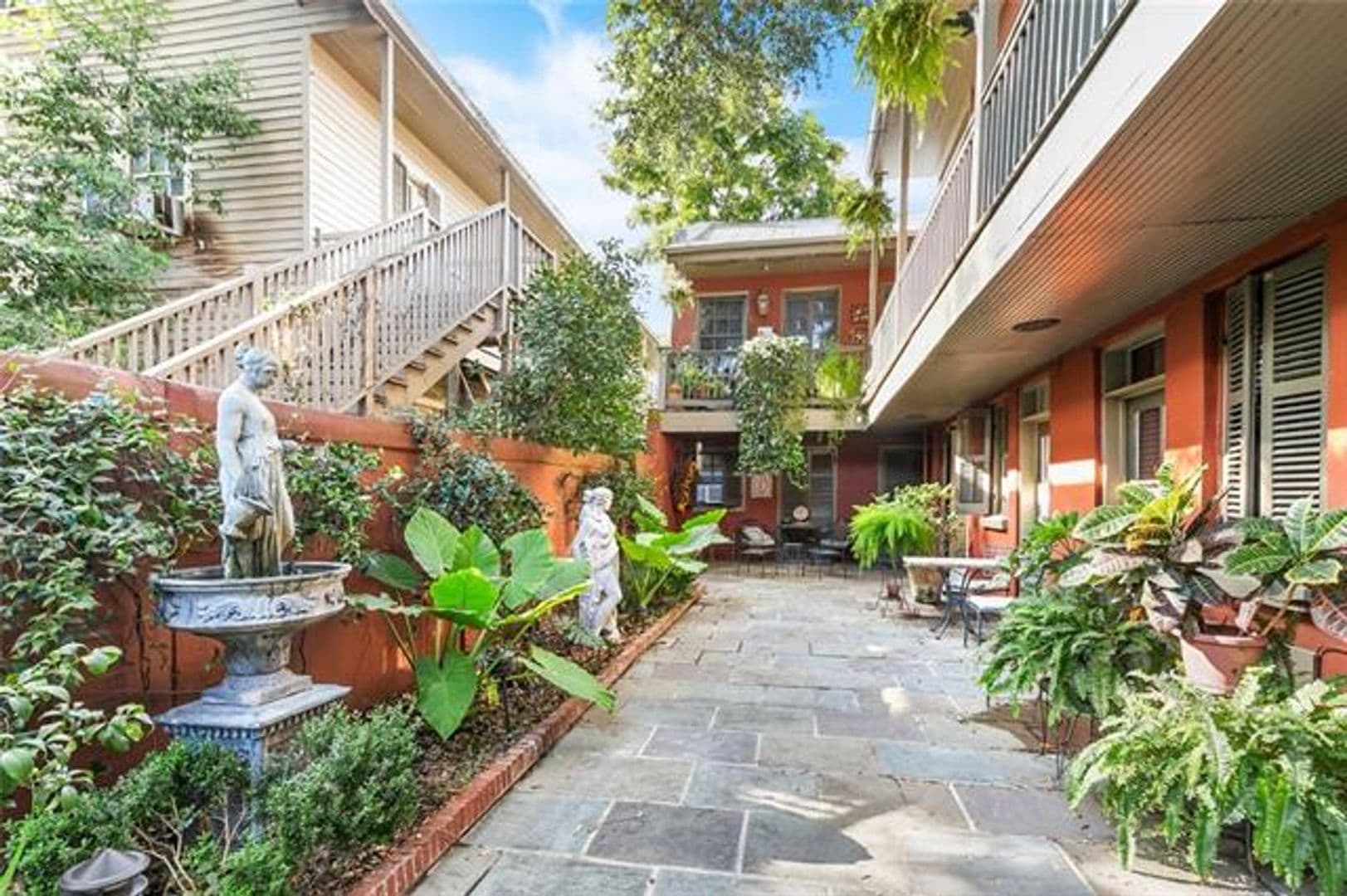 New Orleans House: 931 Royal Unit 5