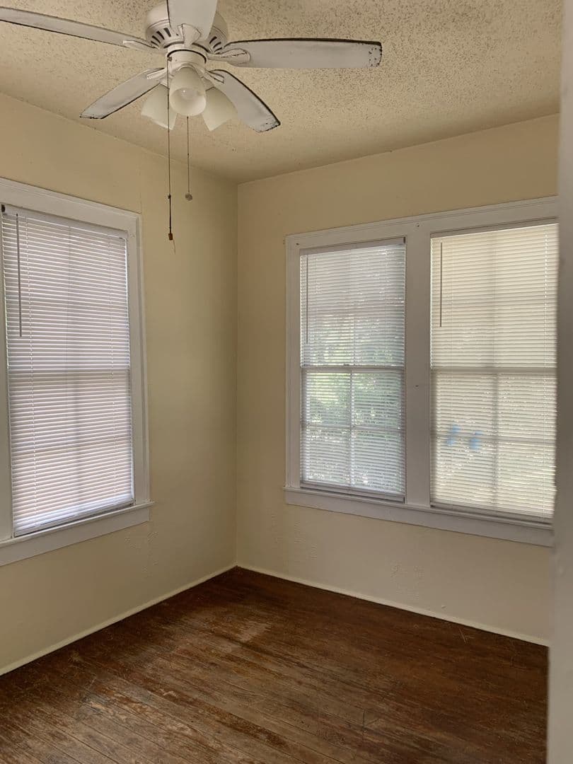 New Orleans Apartment: 2405 & 2405.5 Napoleon