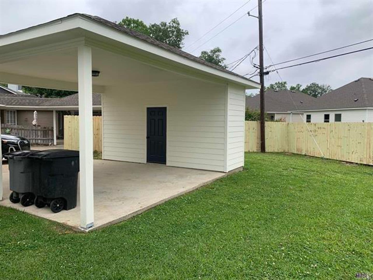 Baton Rouge House: 13411 Country Meadow Ave
