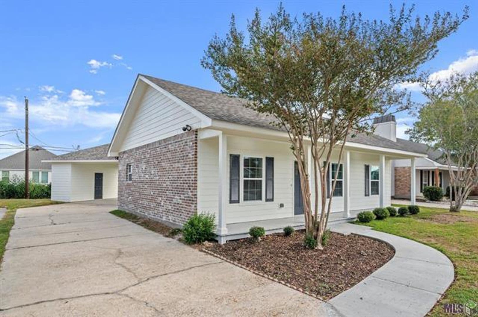 Baton Rouge House: 13411 Country Meadow Ave