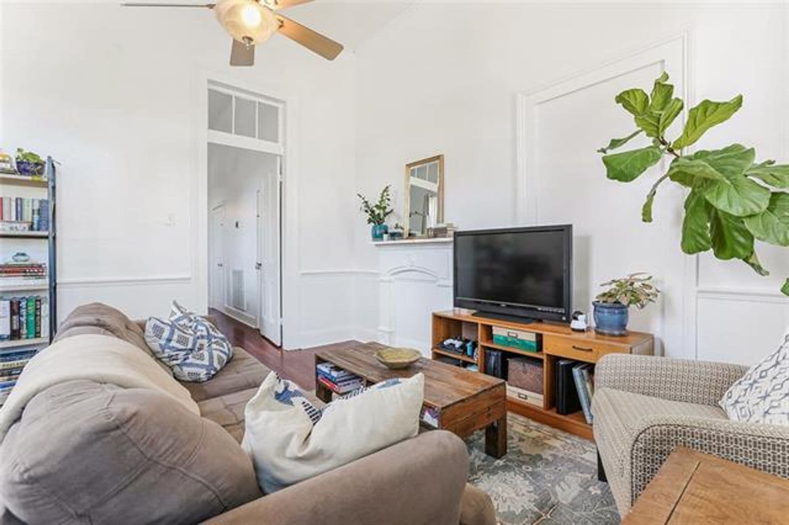 New Orleans Apartment: 4130-4132 N. Rampart St