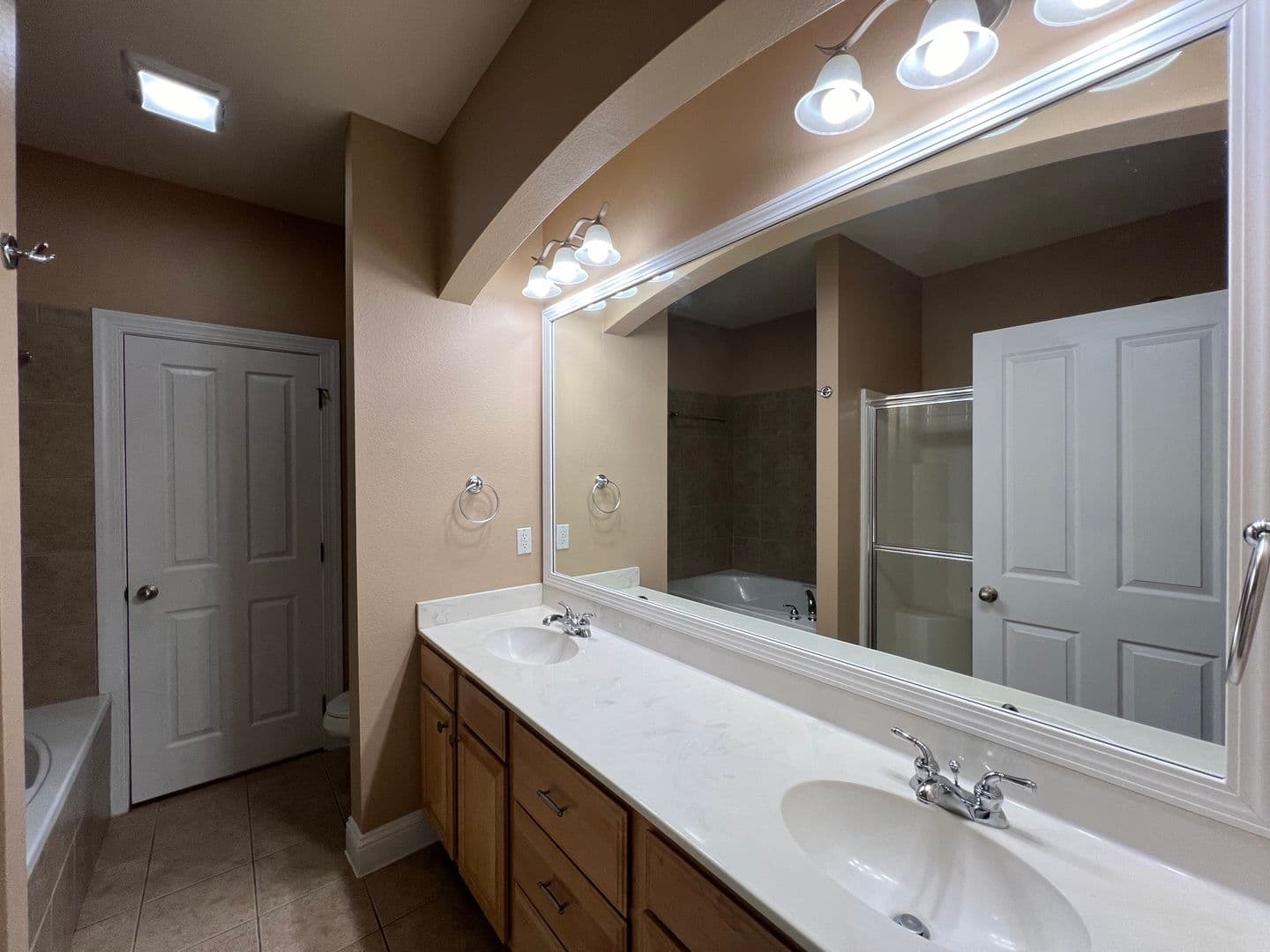 Baton Rouge, House: 809 Summer Breeze Dr. #1102
