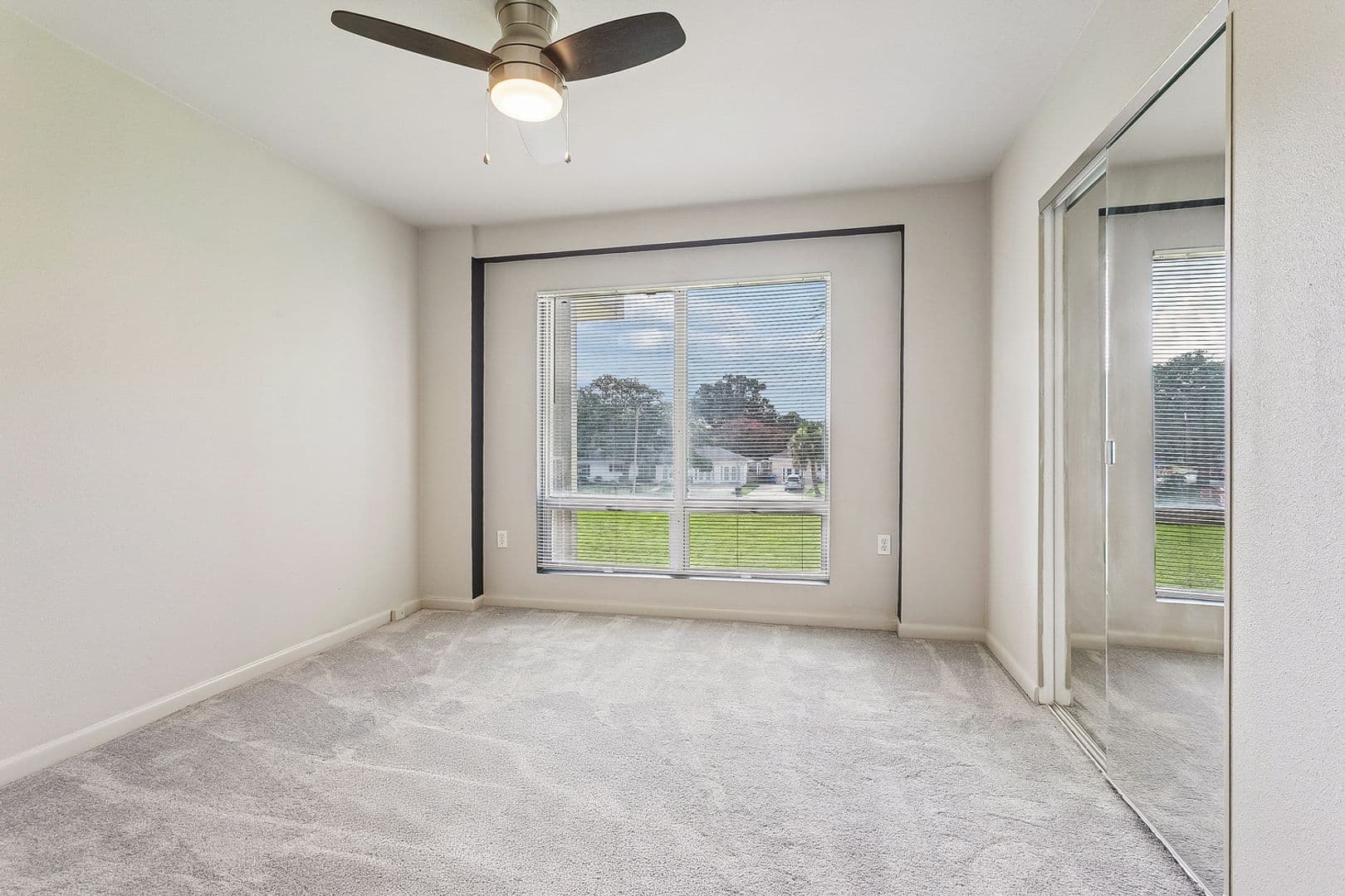 New Orleans Apartment: 309 Opal Street
