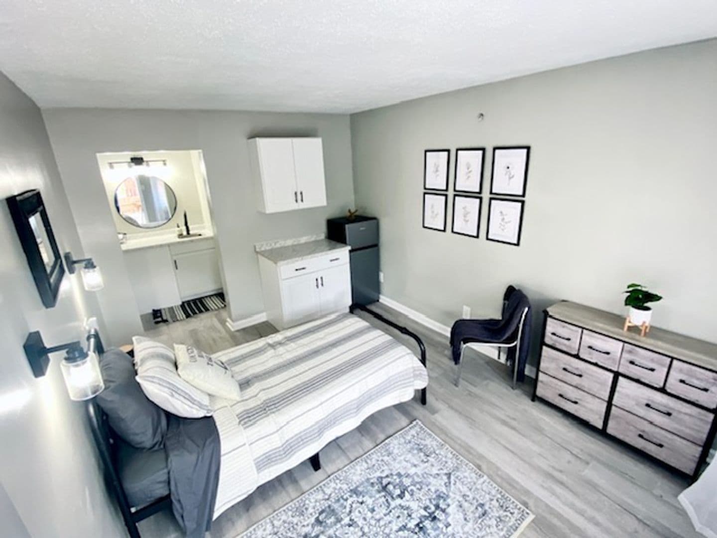 Charleston Apartment: 1607 Bigley Ave