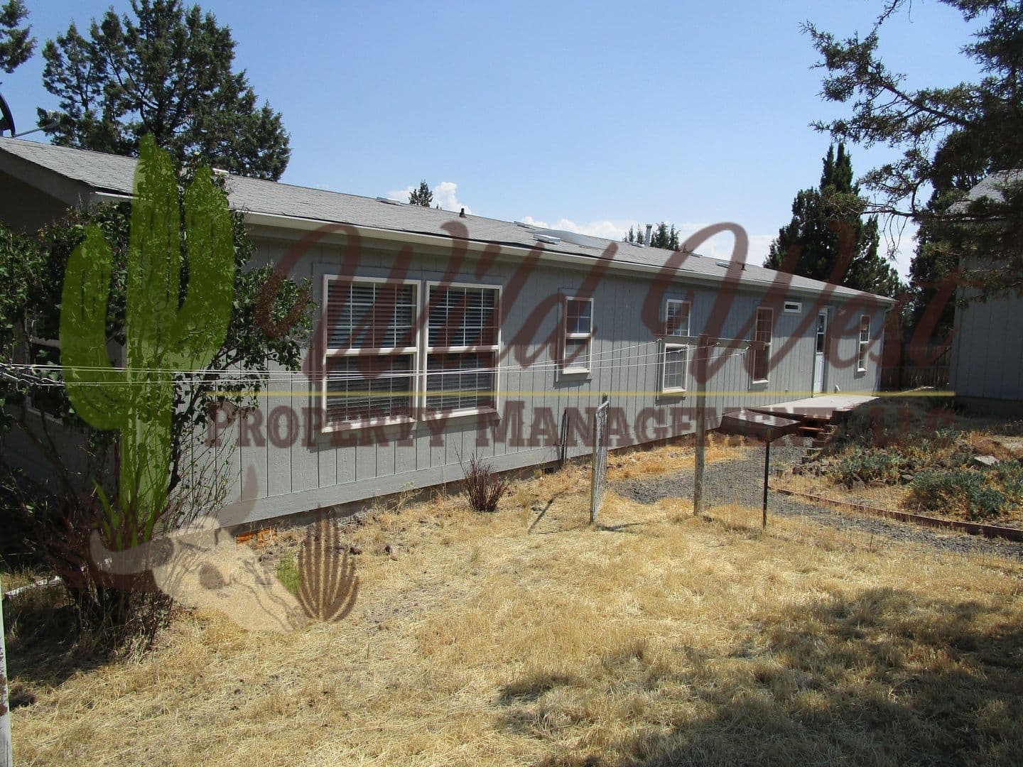 Prineville House: 15142 SE Loafer Ave