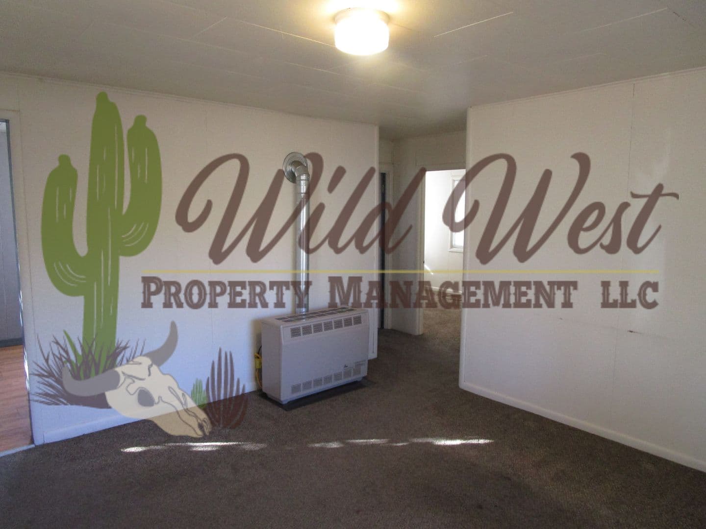 Prineville House: 886 NE 7th Street