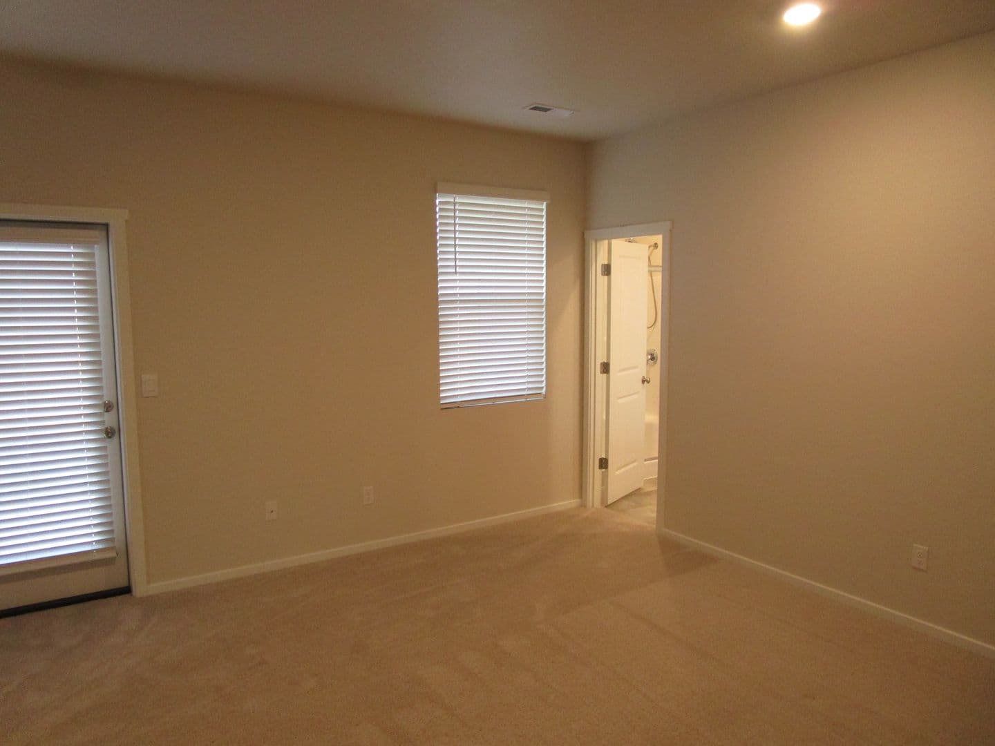 Prineville House: 512 NE Union Loop