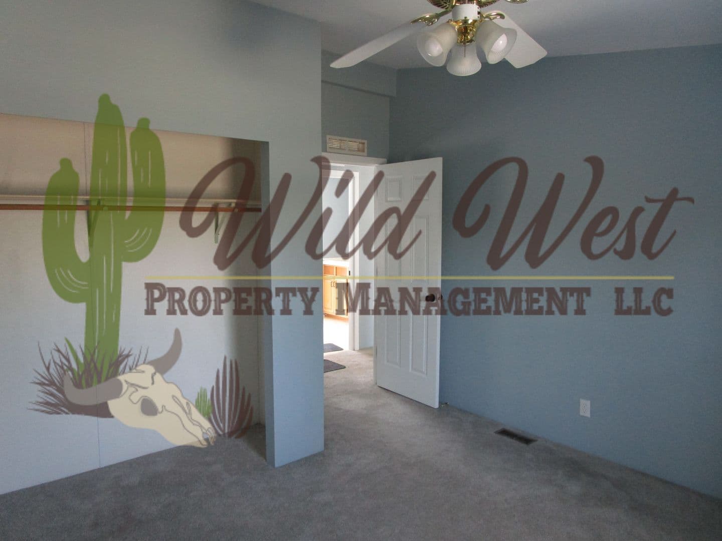 Prineville House: 15142 SE Loafer Ave