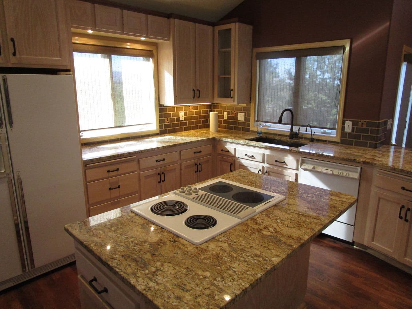 Powell Butte House: 1164 SW Parrish Lane