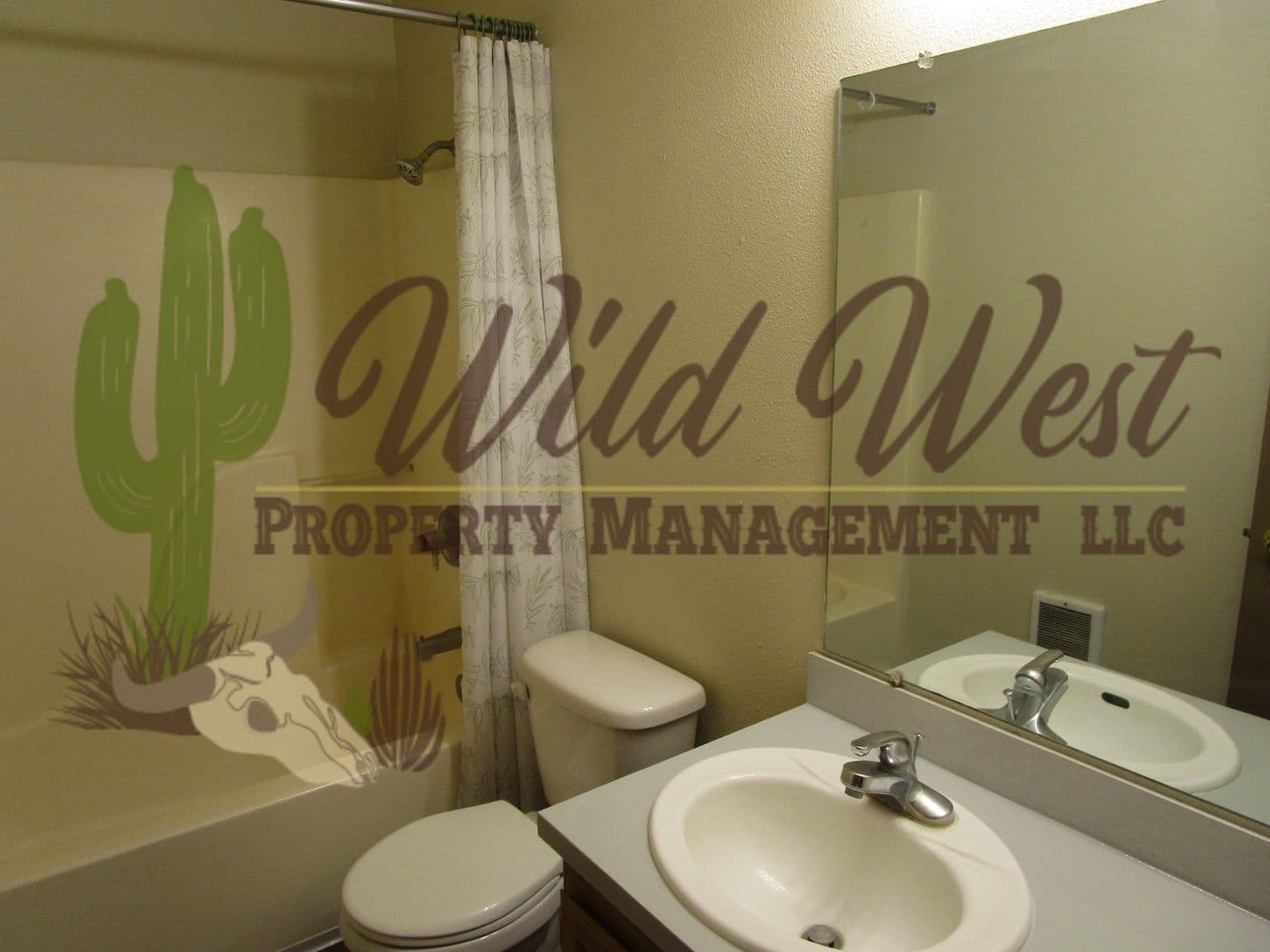 Prineville Apartment: 540 NW 2nd Street