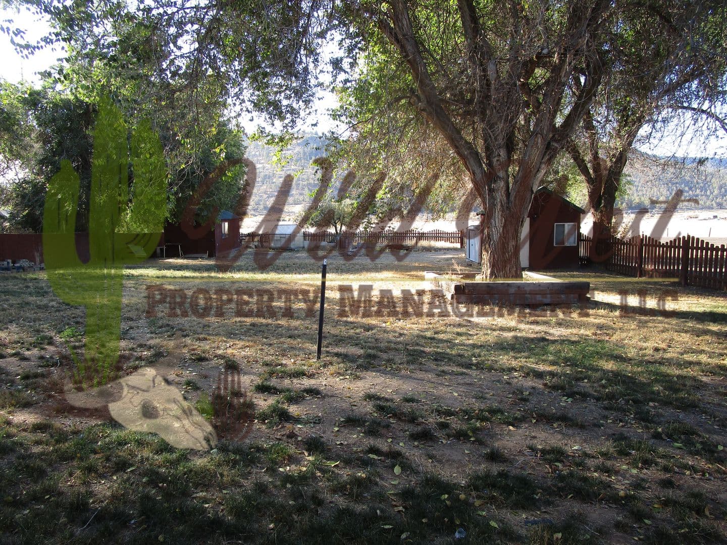 Prineville House: 1940 NE Dobbs Road