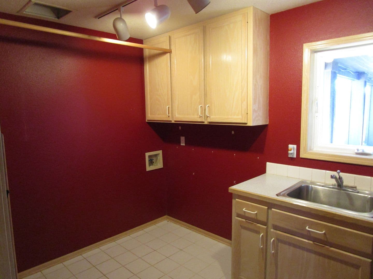 Powell Butte House: 1164 SW Parrish Lane