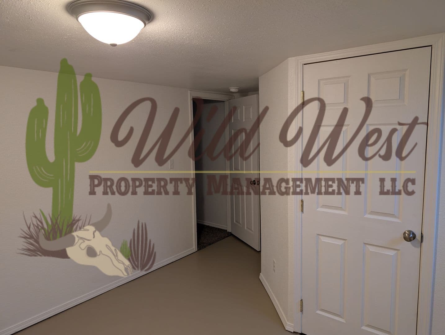 Prineville Apartment: 559/563 NE 2nd Street