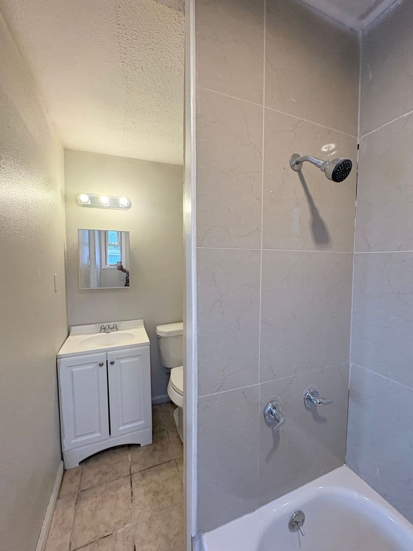Corpus Christi Apartment: 725 Villa Drive