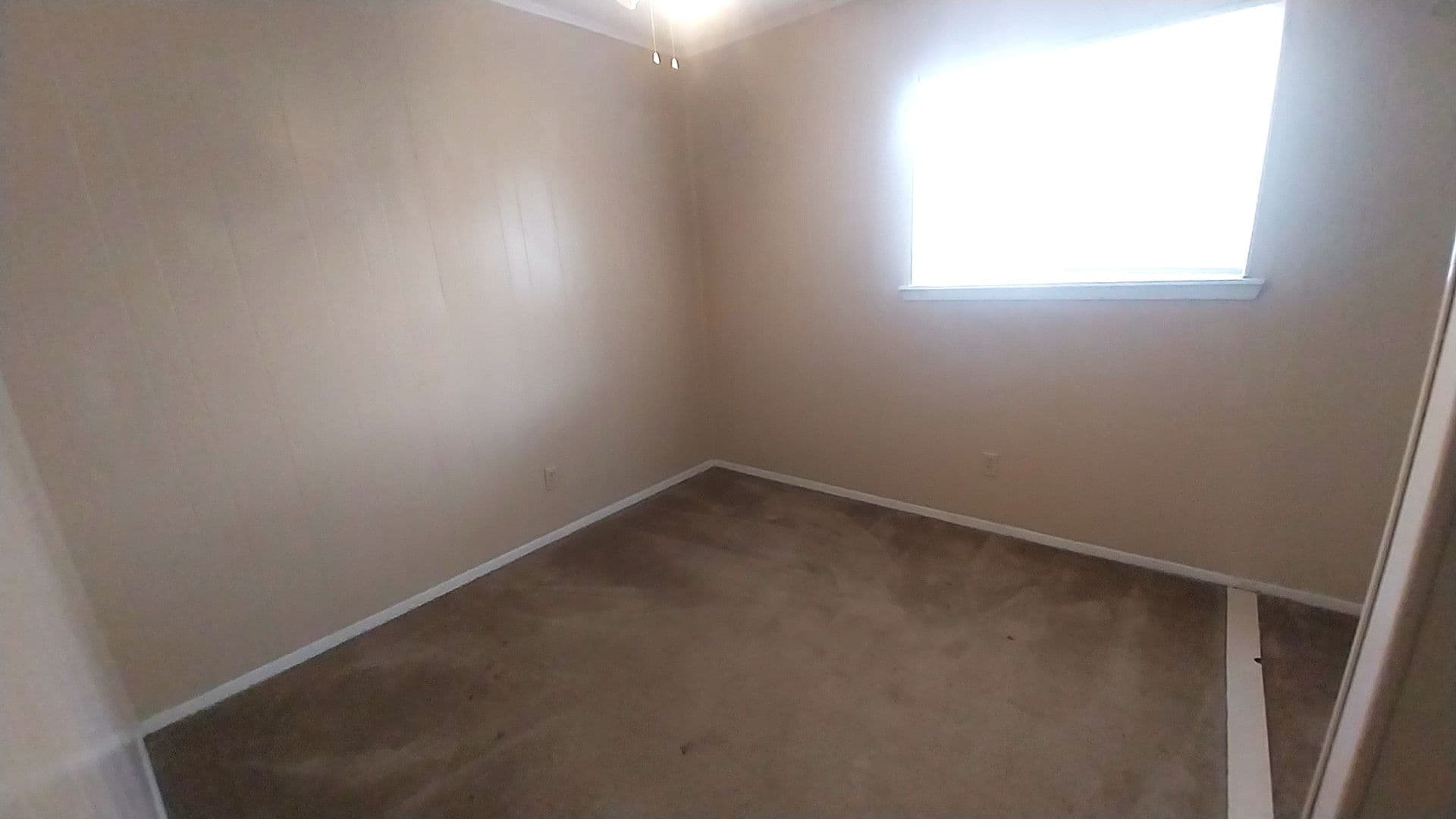 College Station Apartment: 1402 Holleman Dr
