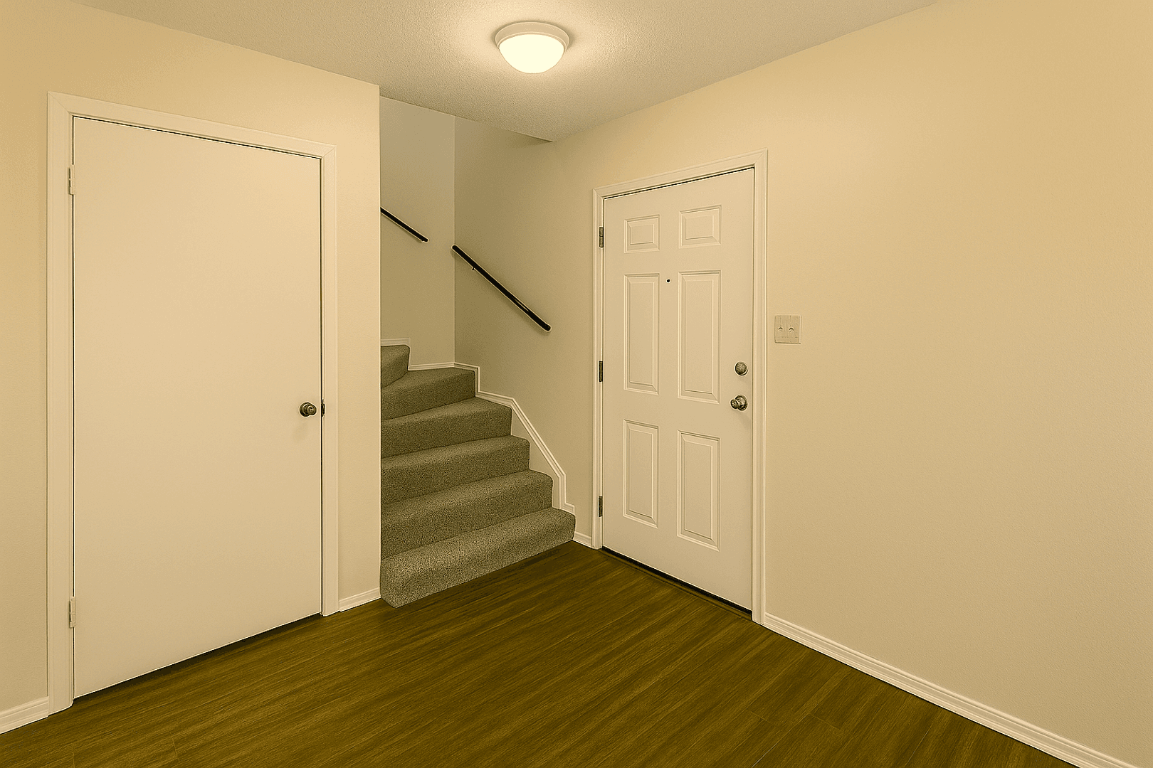 College Station Apartment: 1100 Holik Dr