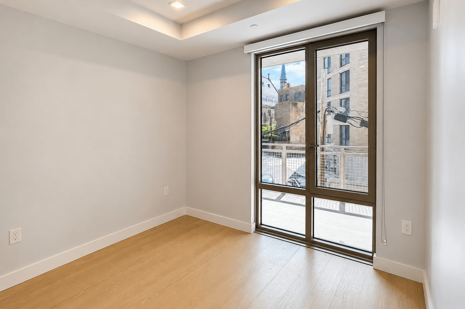 Washington Apartment: 1224 M St NW