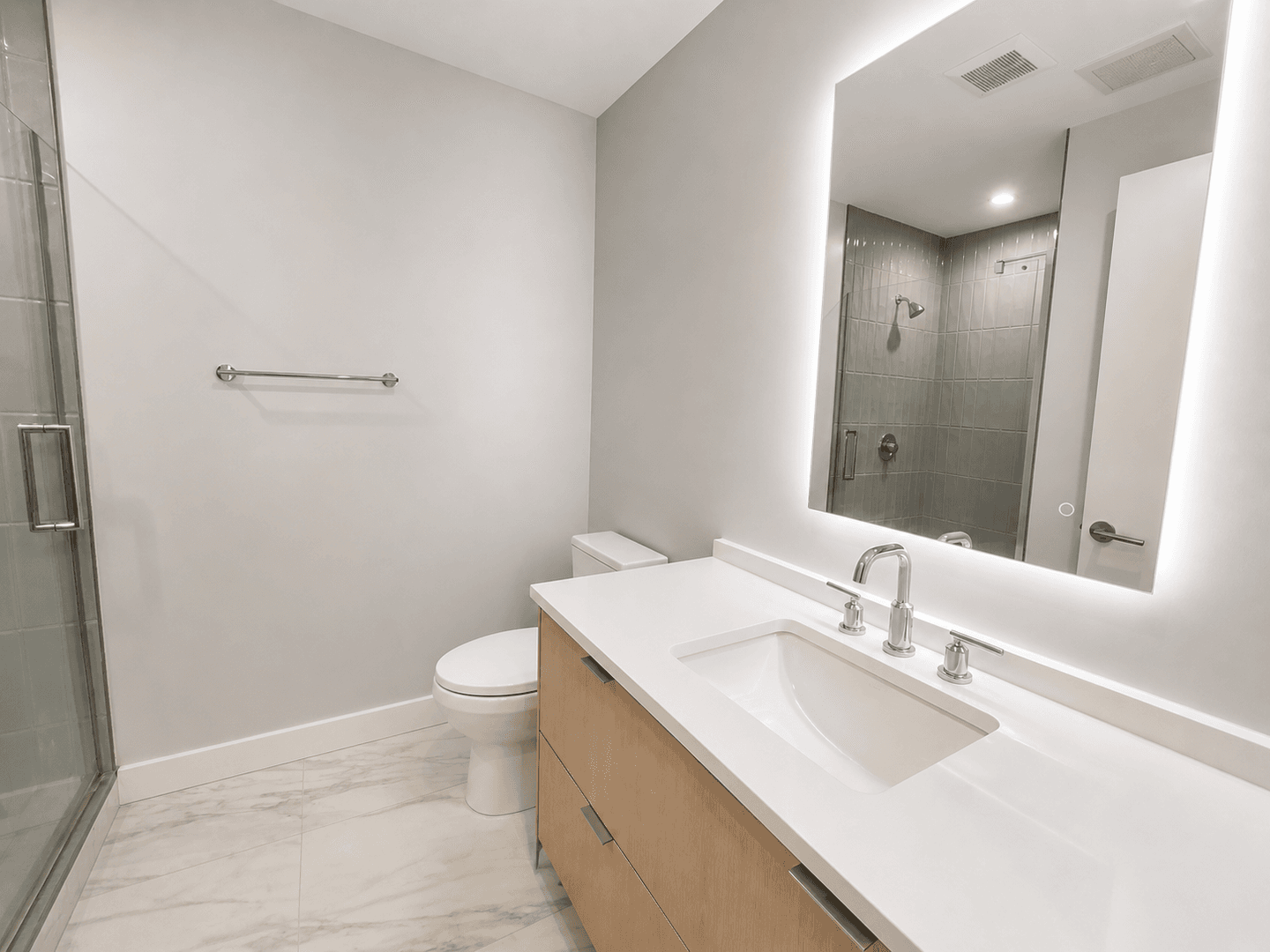 Washington Apartment: 1224 M St NW