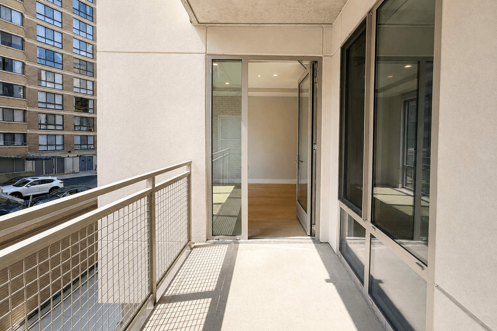 Washington Apartment: 1224 M St NW