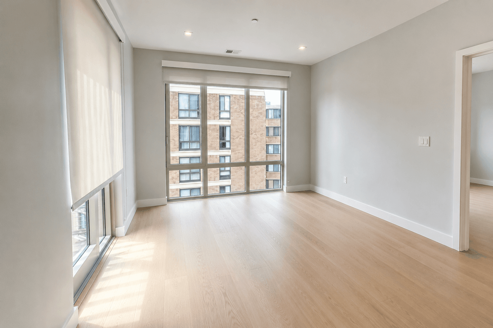 Washington Apartment: 1224 M St NW