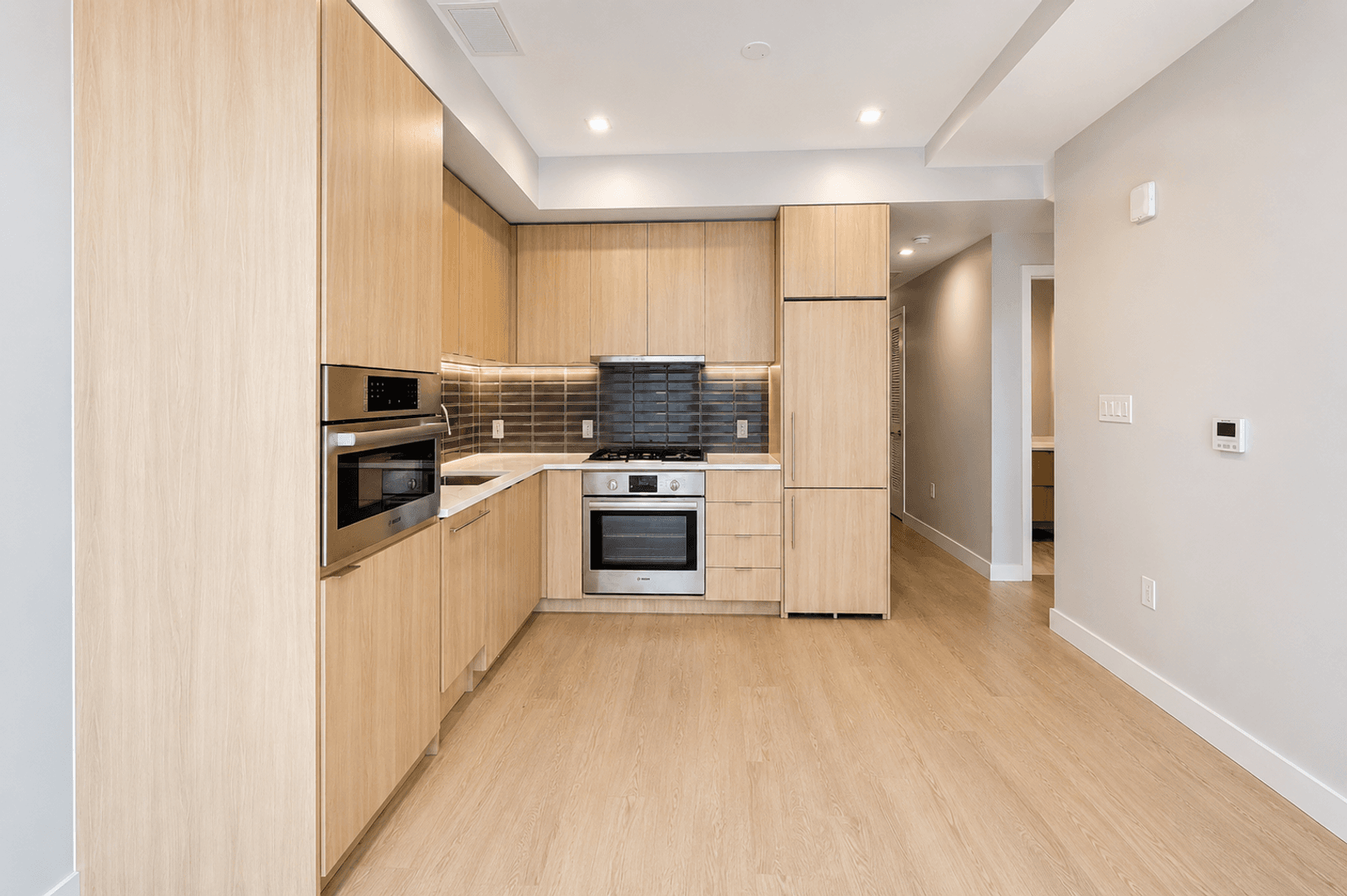Washington Apartment: 1224 M St NW