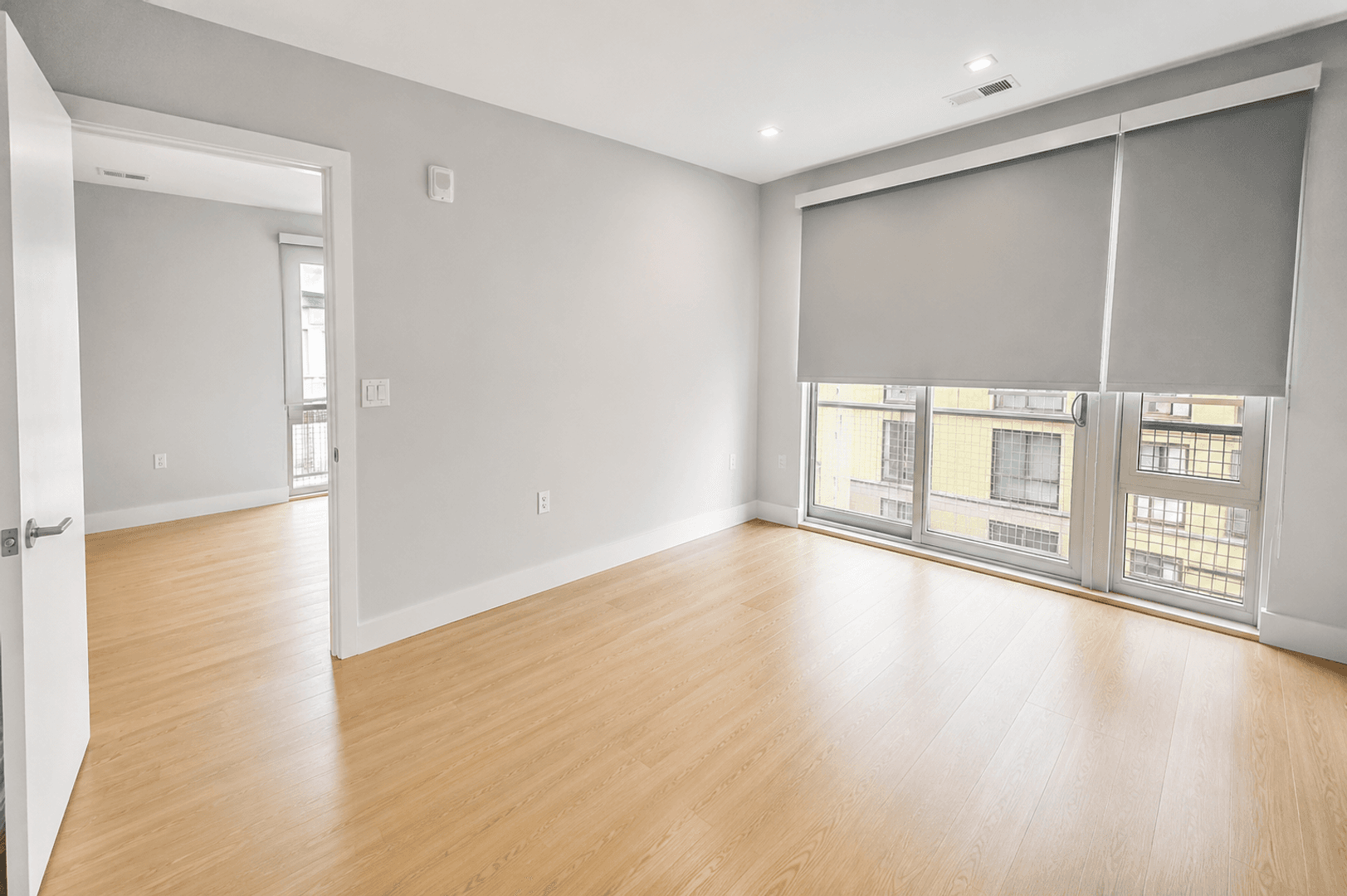 Washington Apartment: 1224 M St NW