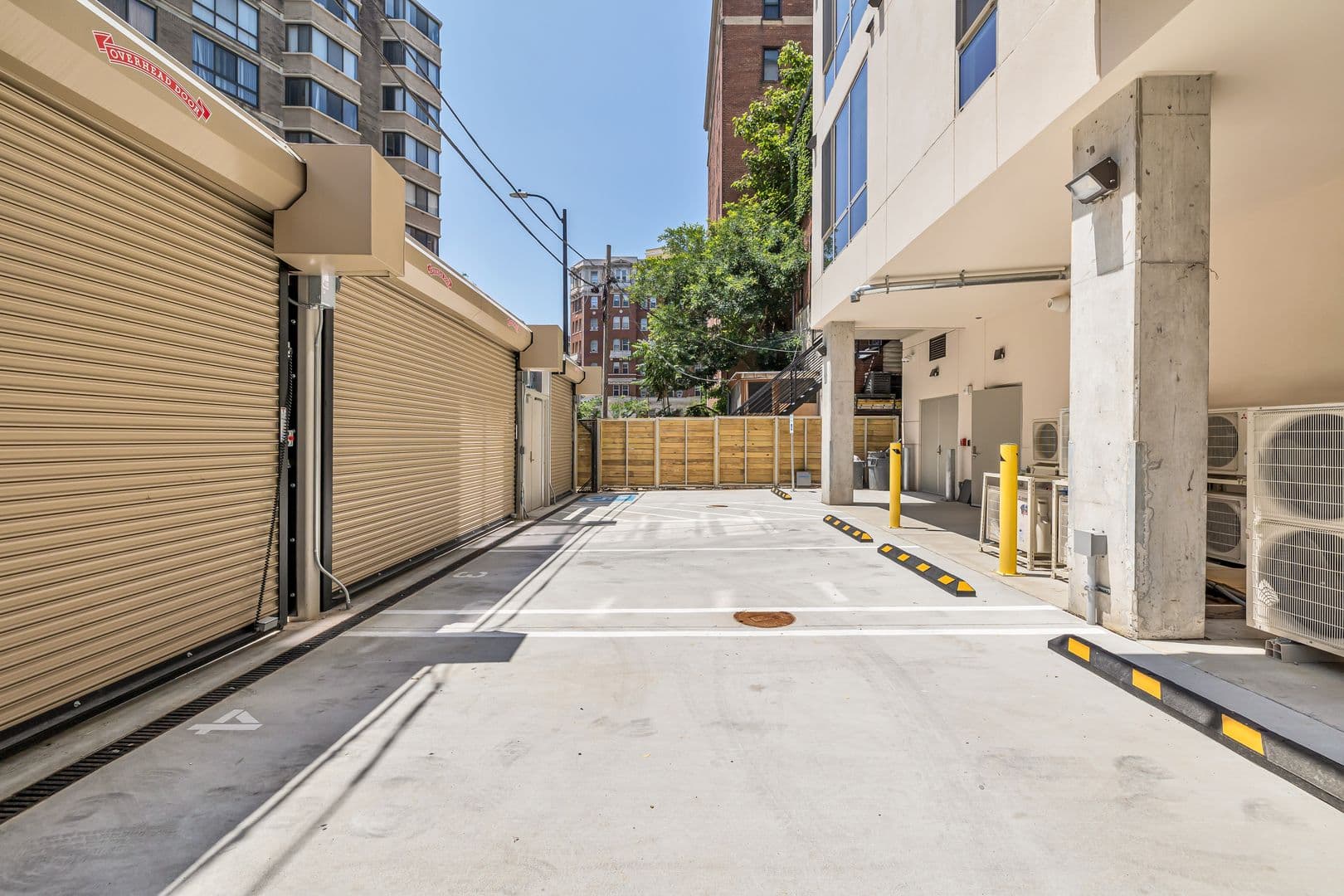 Washington Apartment: 1224 M St NW