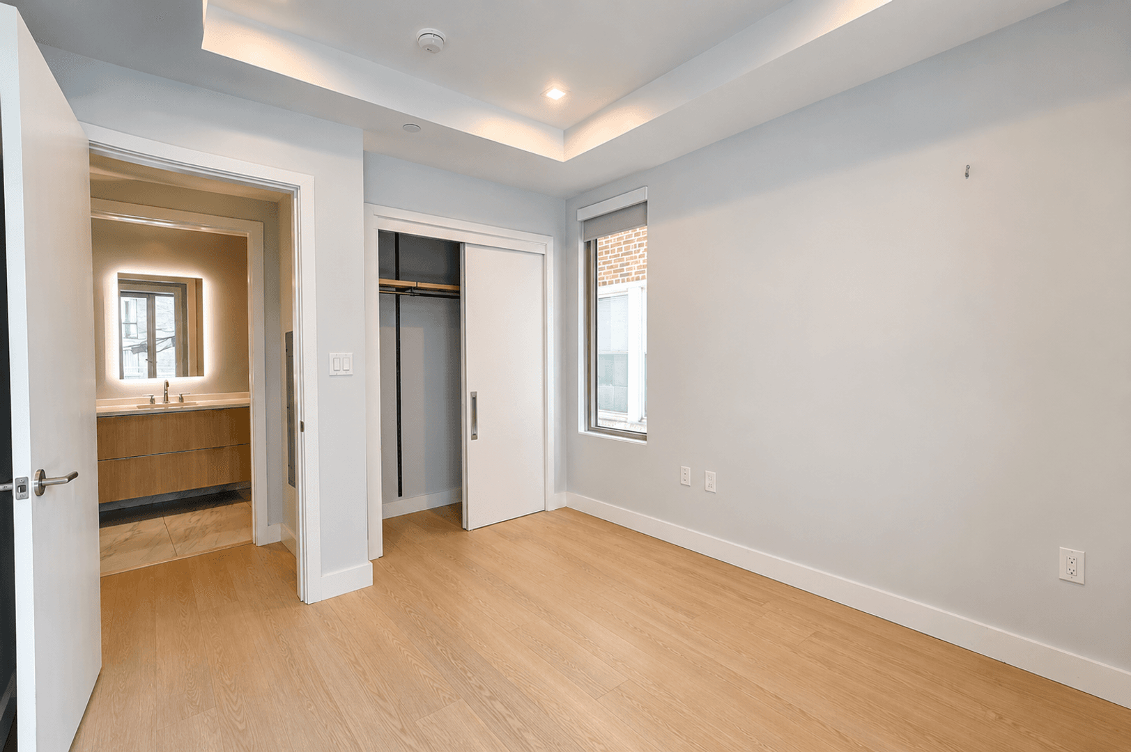 Washington Apartment: 1224 M St NW