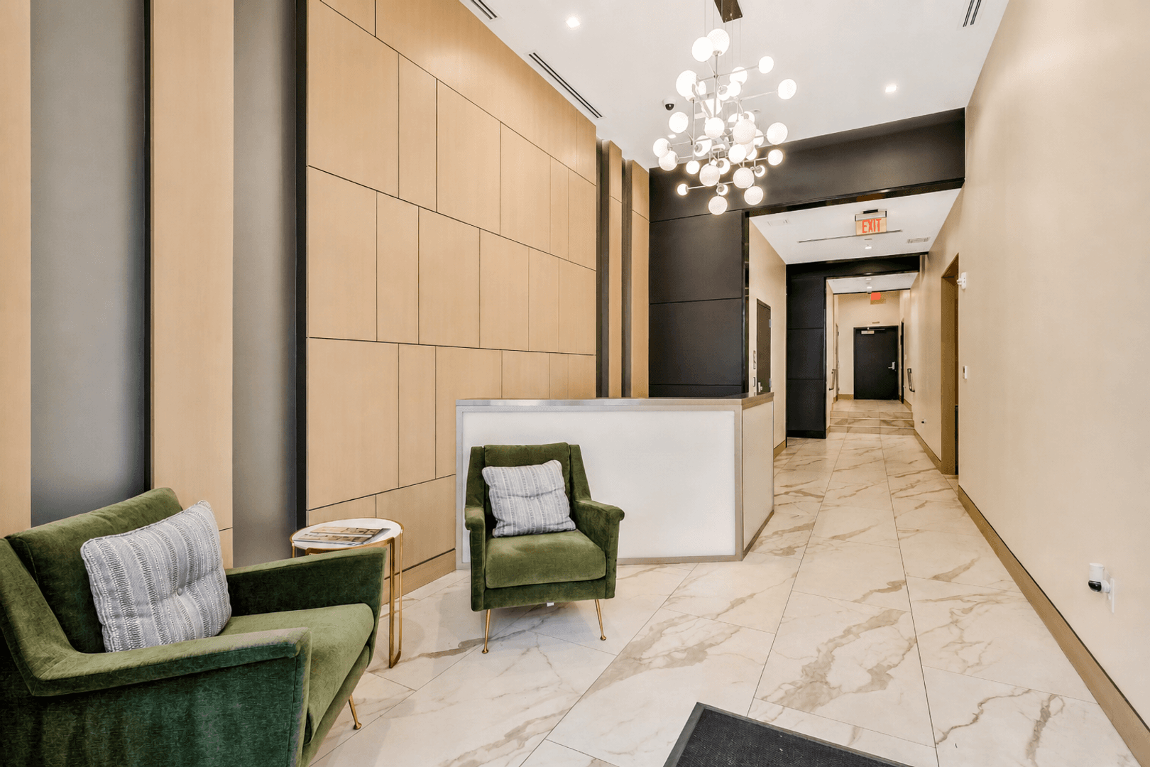 Washington Apartment: 1224 M St NW