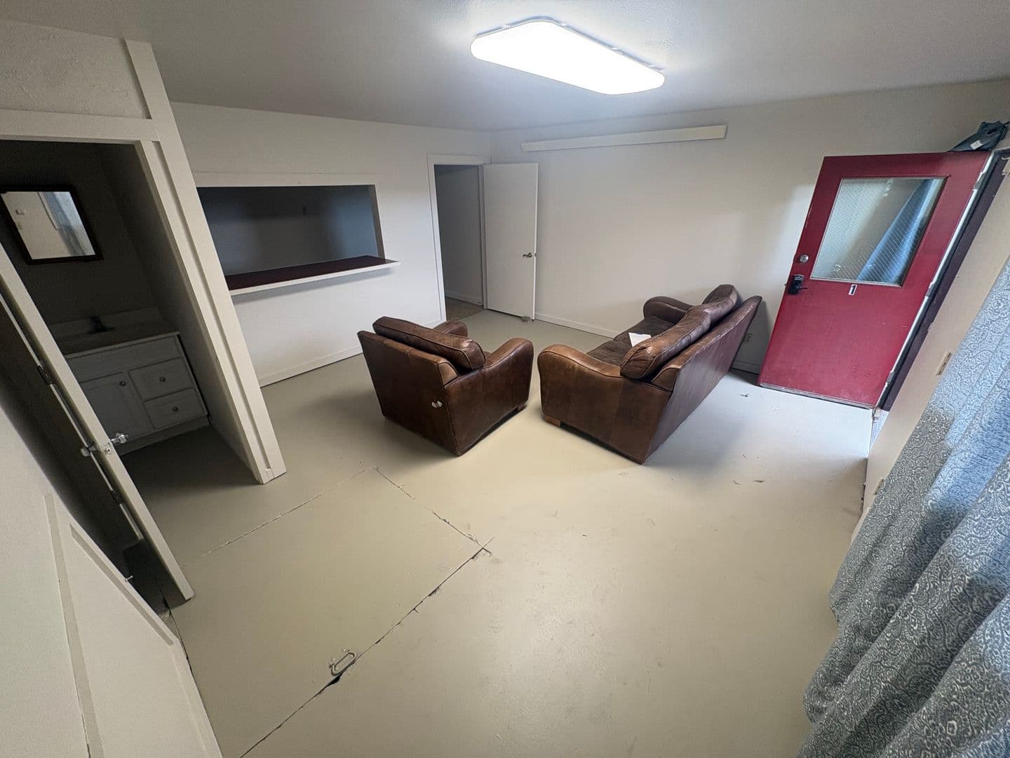 Jackson Apartment: 1200 Gregory Lane