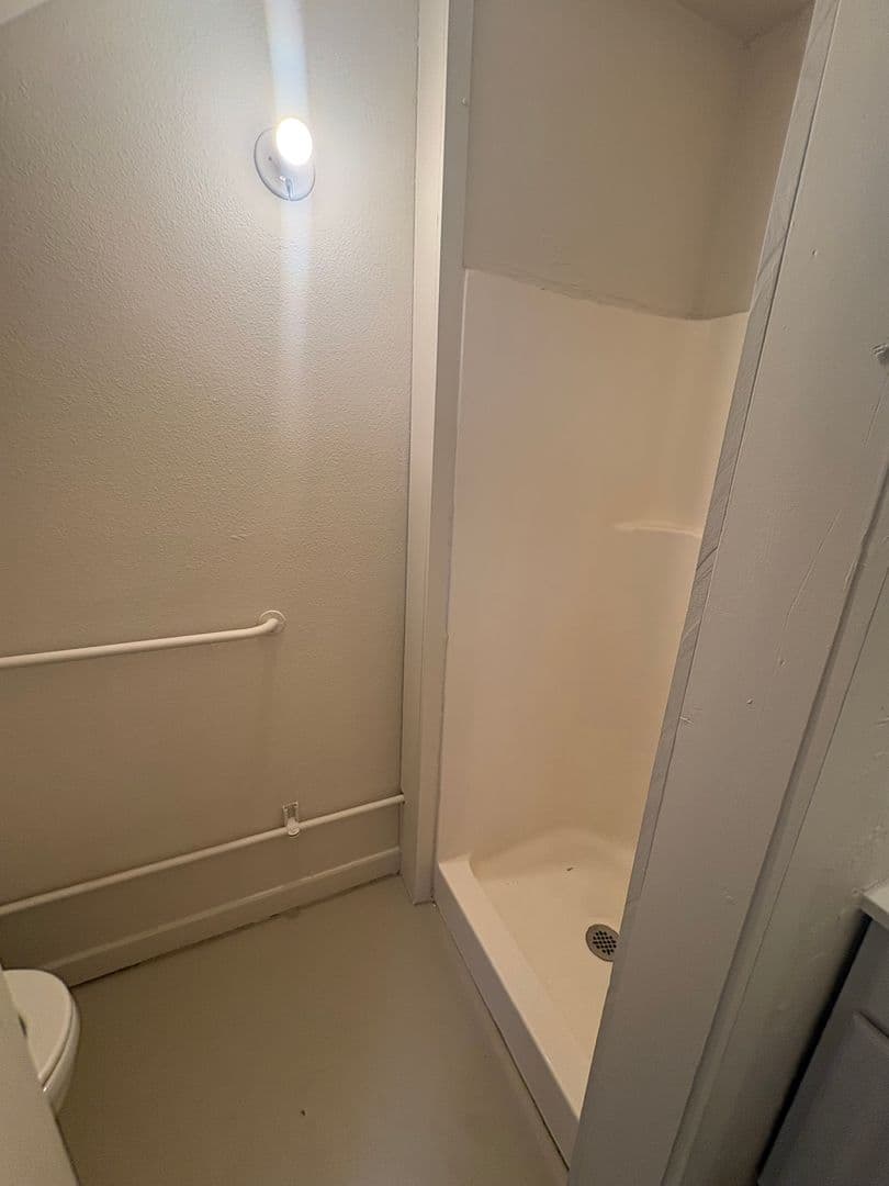 Jackson Apartment: 1200 Gregory Lane