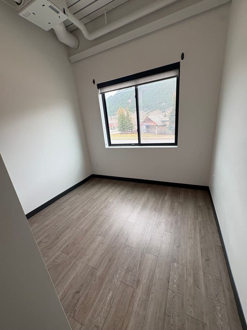 Jackson Apartment: 1140 Highway 22