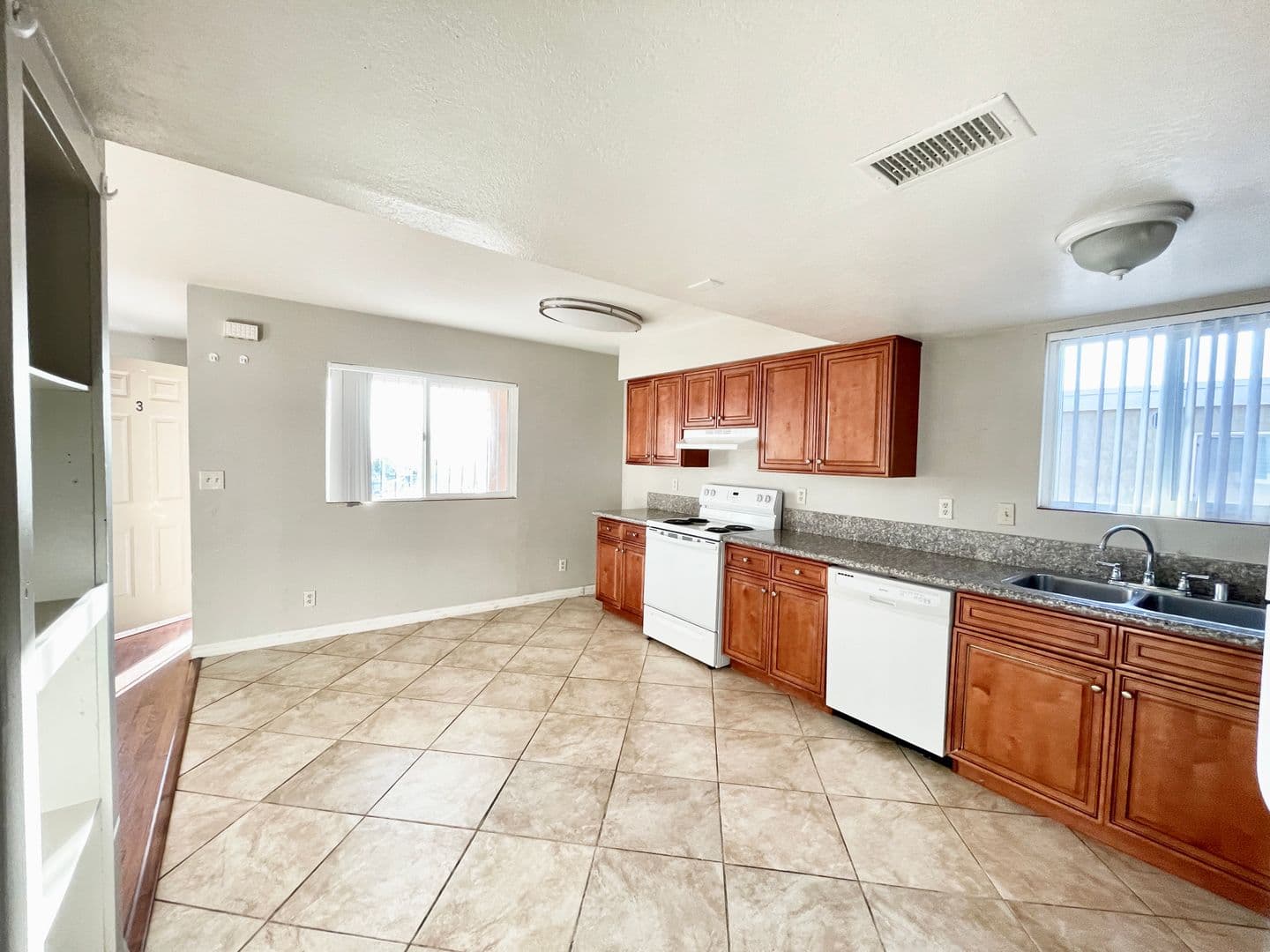 Las Vegas Apartment: 2149 Exeter Drive