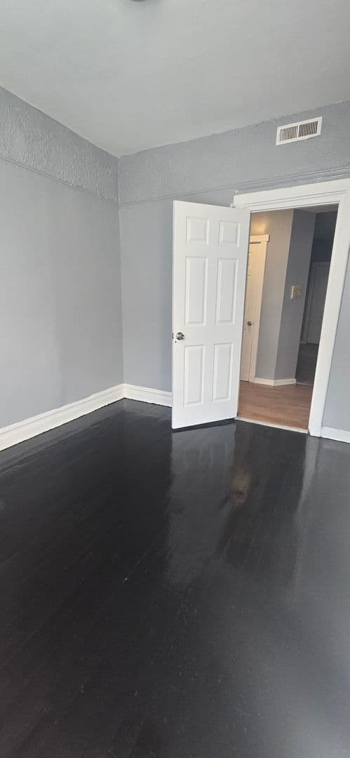 Chicago Apartment: 6153 S. May St.