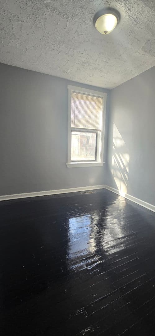 Chicago Apartment: 6153 S. May St.