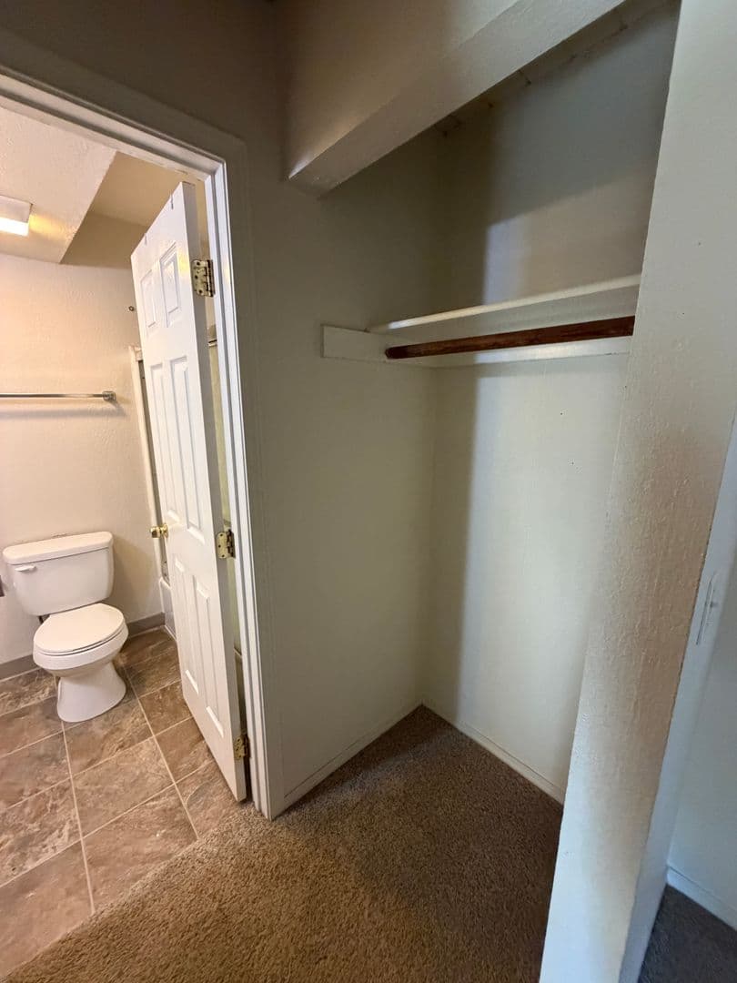 Vancouver Apartment: 3515-3517 Kauffman Ave