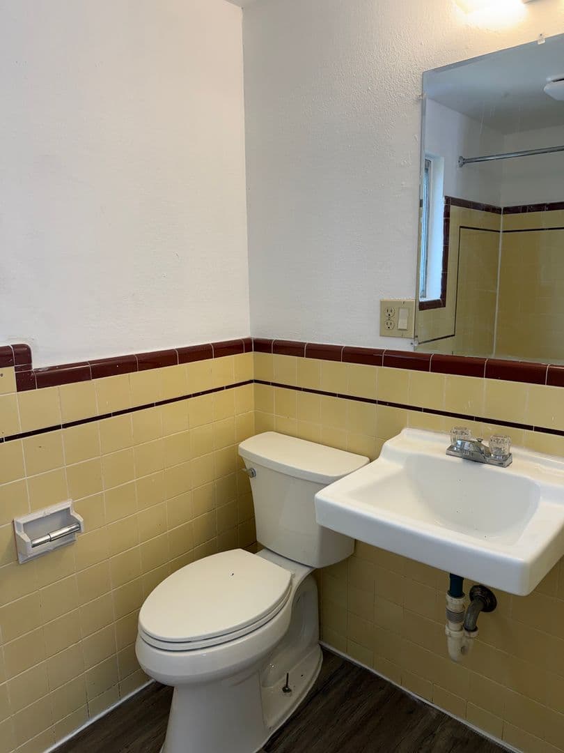 Cortez Apartment: 728 S Broadway Cortez, Co 81321