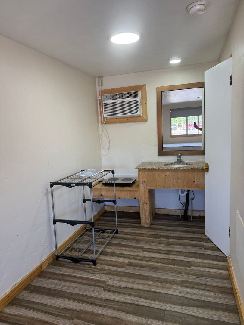 Cortez Apartment: 645 E Main St Cortez, Co 81321